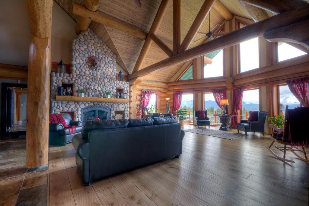 A Okanagan Lakeview Inn كيلوانا المظهر الخارجي الصورة