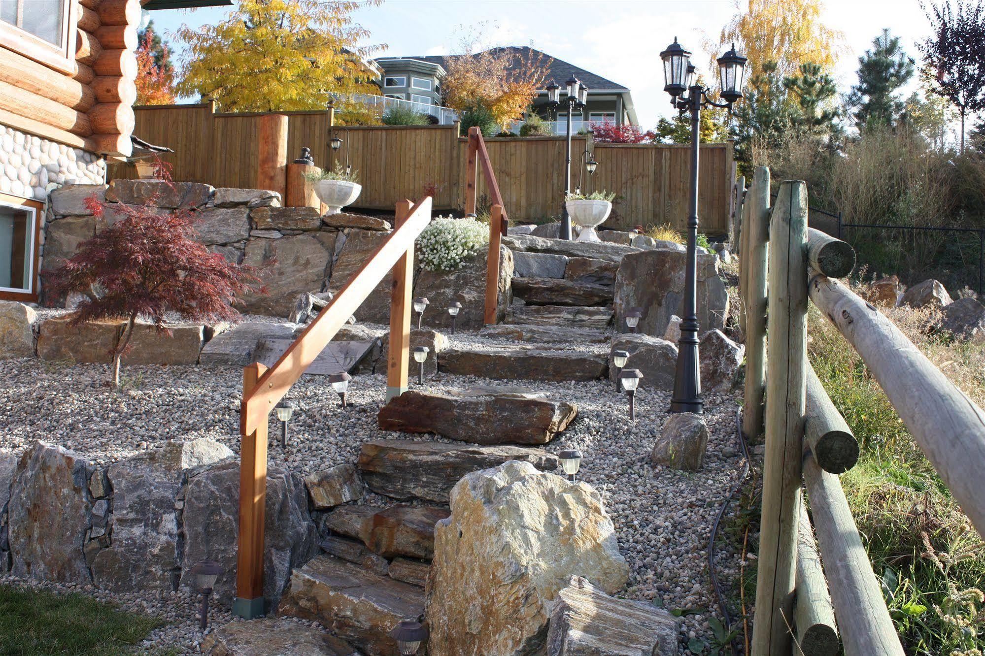 A Okanagan Lakeview Inn كيلوانا المظهر الخارجي الصورة