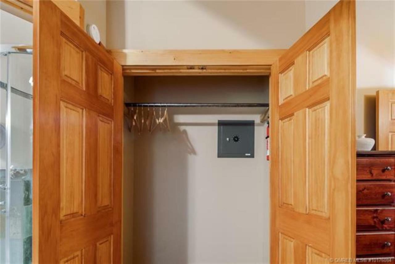 A Okanagan Lakeview Inn كيلوانا المظهر الخارجي الصورة