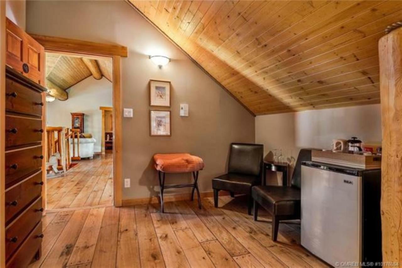 A Okanagan Lakeview Inn كيلوانا المظهر الخارجي الصورة
